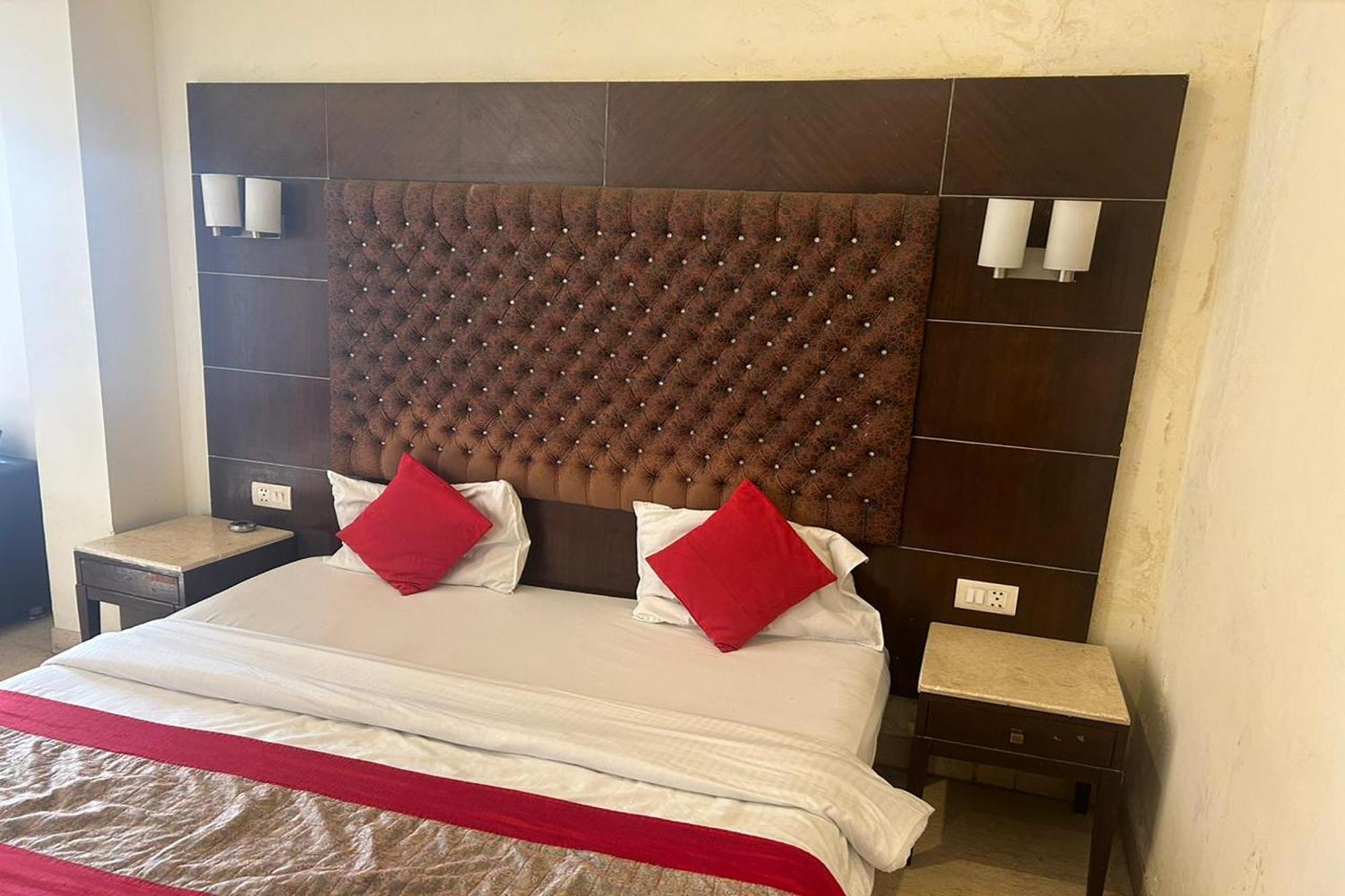 The Metropolis Guest House Near Rk Ashram Metro Station Nova Deli Exterior foto