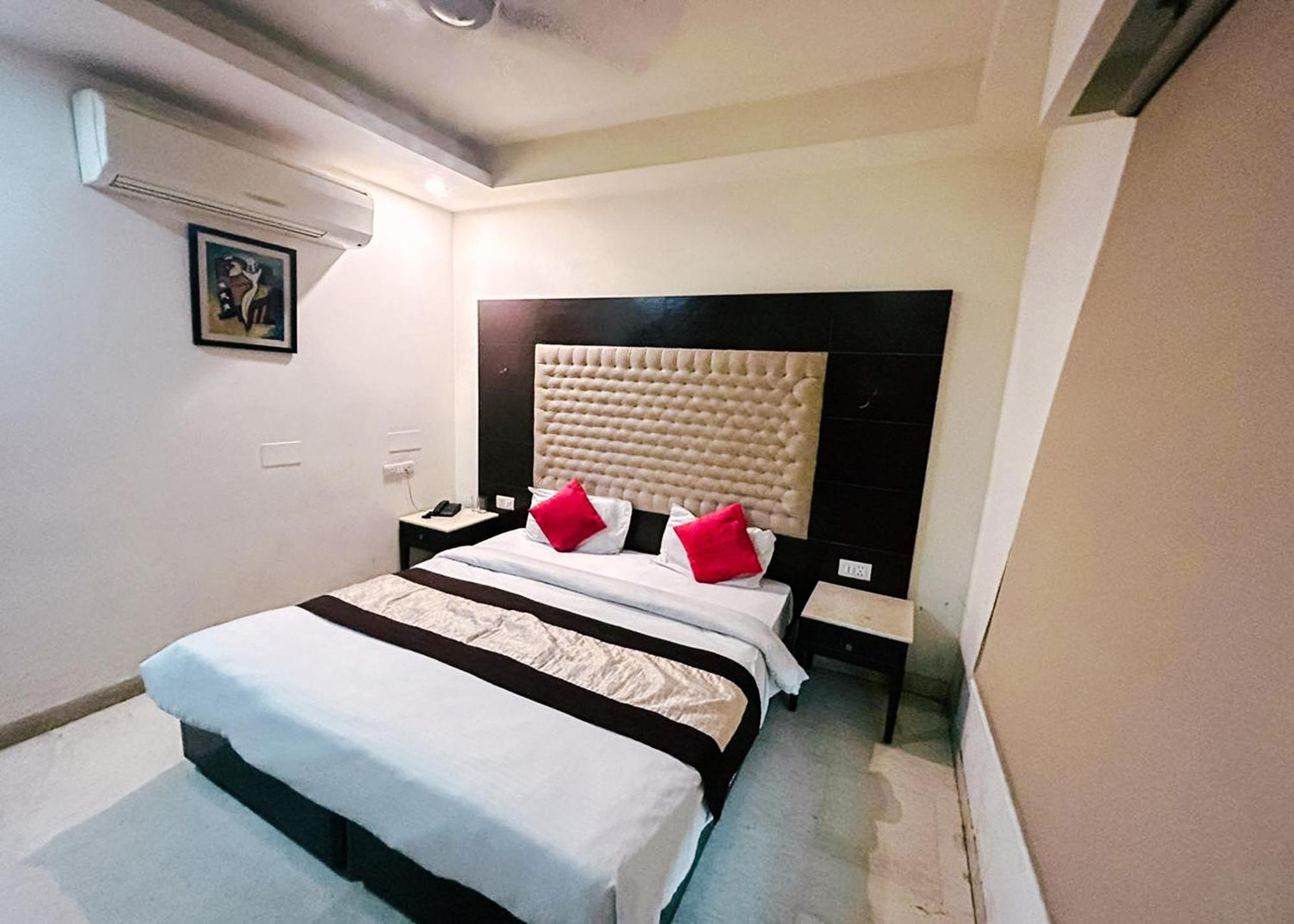 The Metropolis Guest House Near Rk Ashram Metro Station Nova Deli Exterior foto