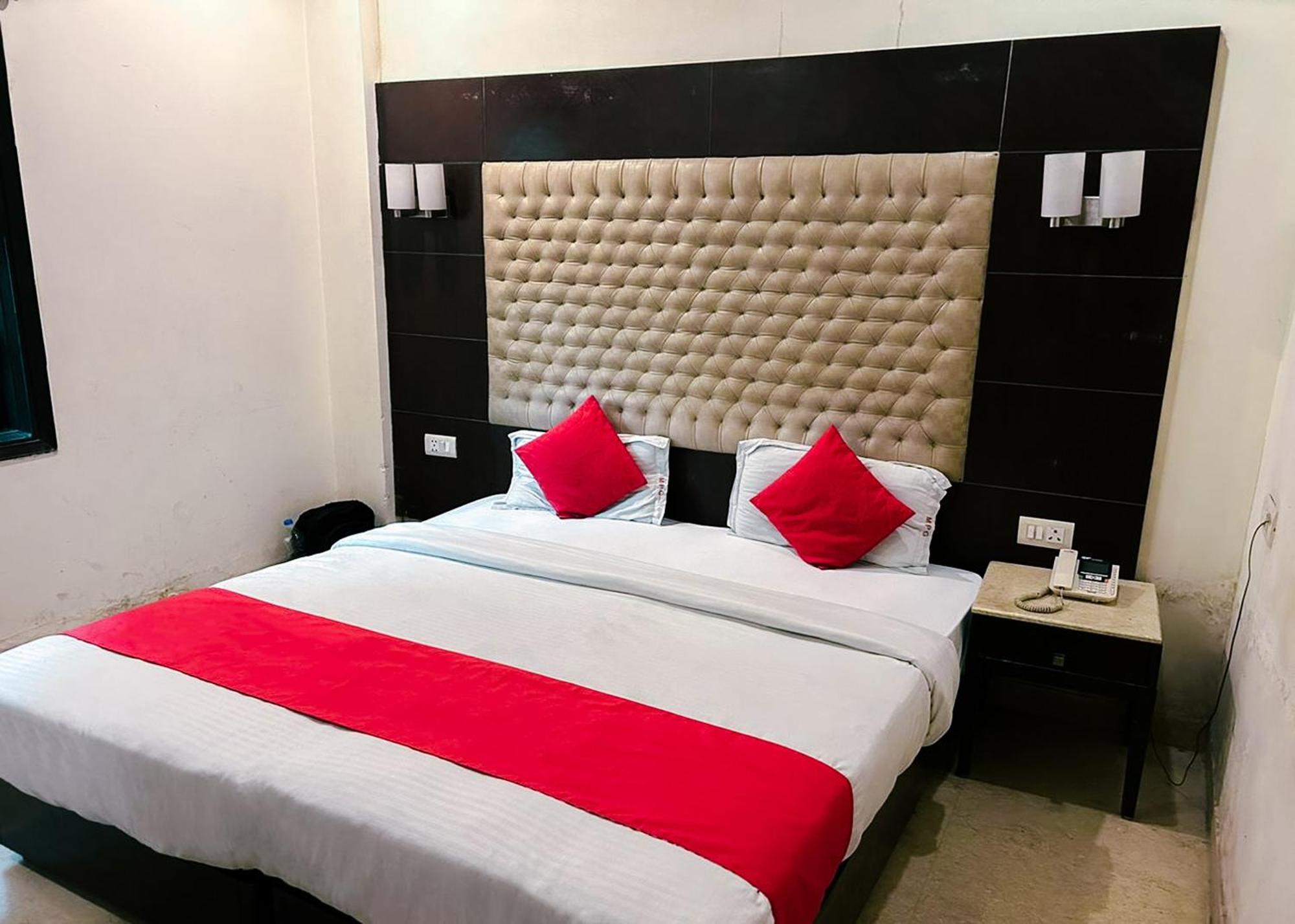 The Metropolis Guest House Near Rk Ashram Metro Station Nova Deli Exterior foto